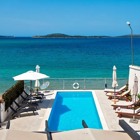 Perina Guest house 4*